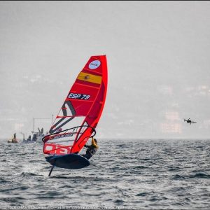 Mar de Arce en la competición de iQFoil